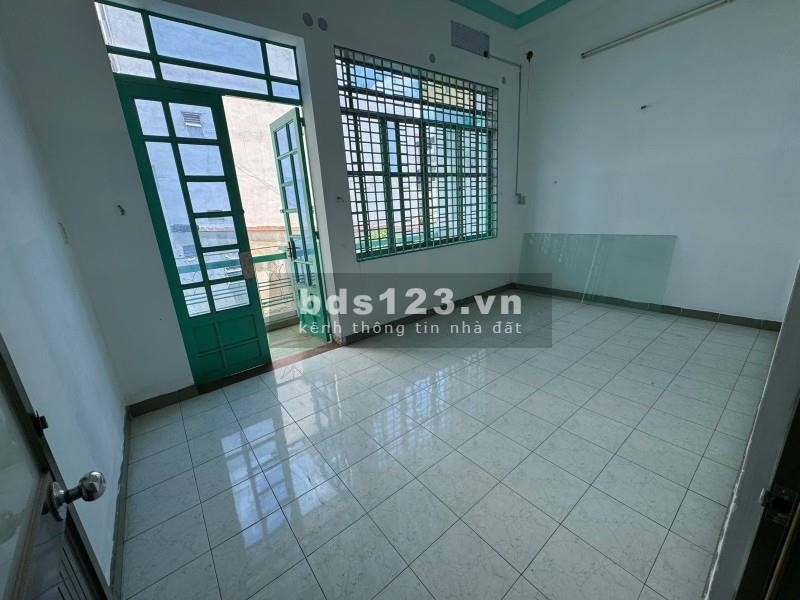 **Bán nhà 104/5 Ba Vân, phường 14, Tân Bình; (5,1*13) 3 tầng chỉ…