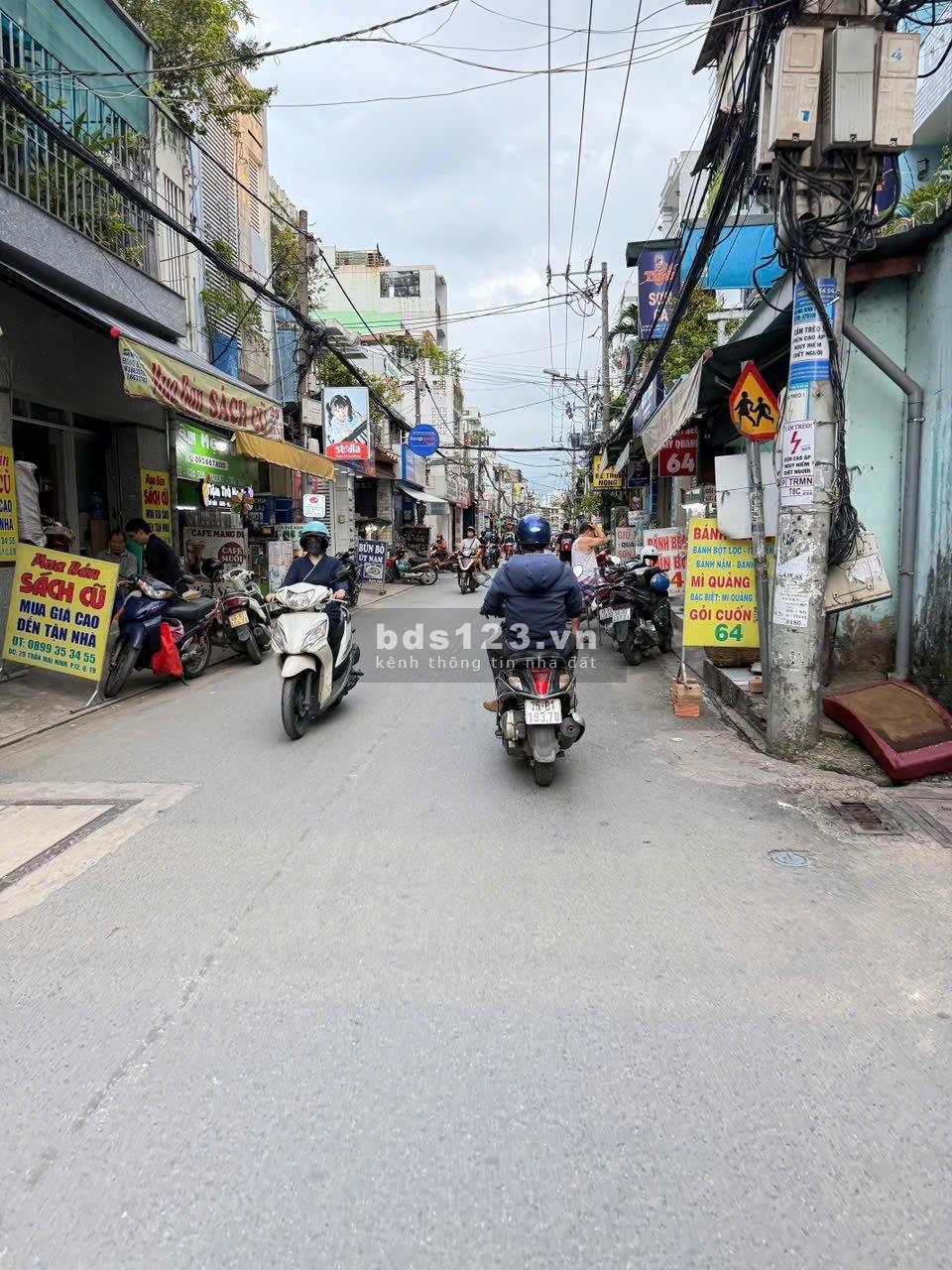 **Bán nhà 7/3 Trung Lang, phường 12, Tân Bình (4,5x10) 5PN, hơn 6 tỷ