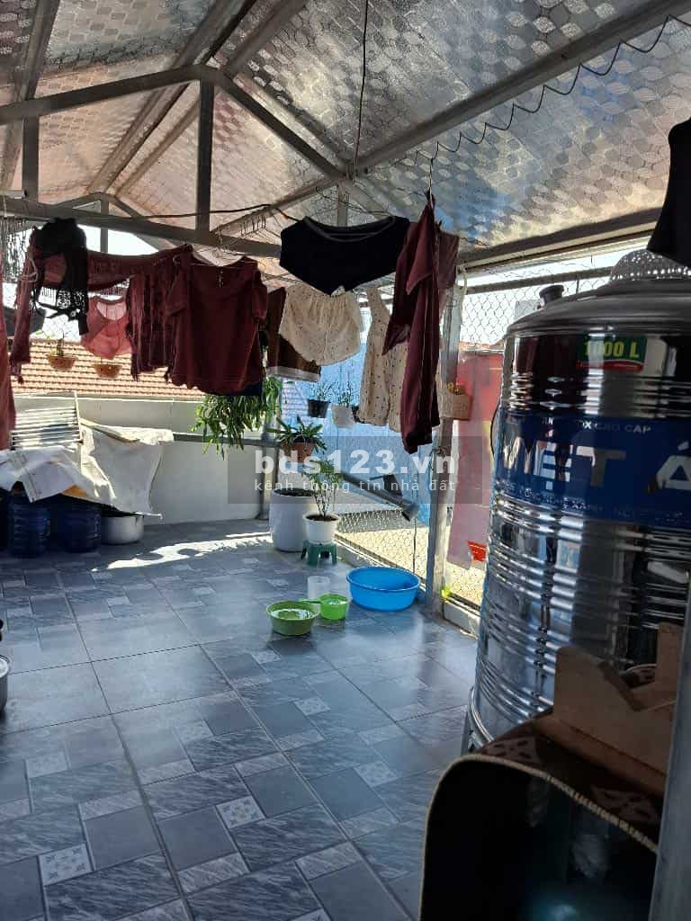 Bán nhà 5 tầng 34m2 Ngõ đường Ỷ La - Hà Đông giá 6,6 tỷ.…