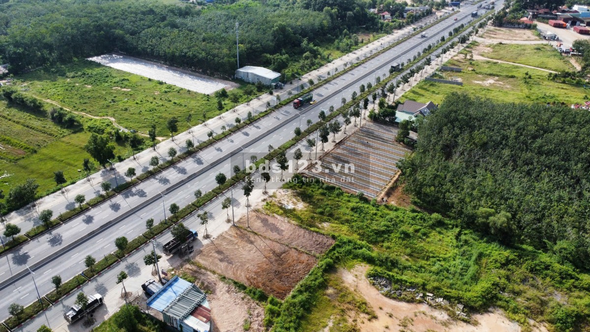Bán đất mặt tiền đường Mptv ( p.Tân Định, tp.Bến Cát,…