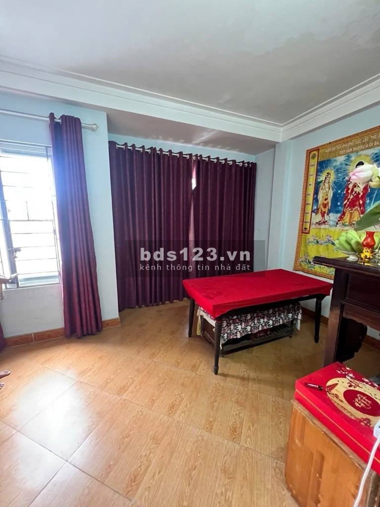 Bán nhà phố Kim Giang, HN, DT 40 m2, 5 tầng, giá bán 9.2 tỷDT/Zalo…