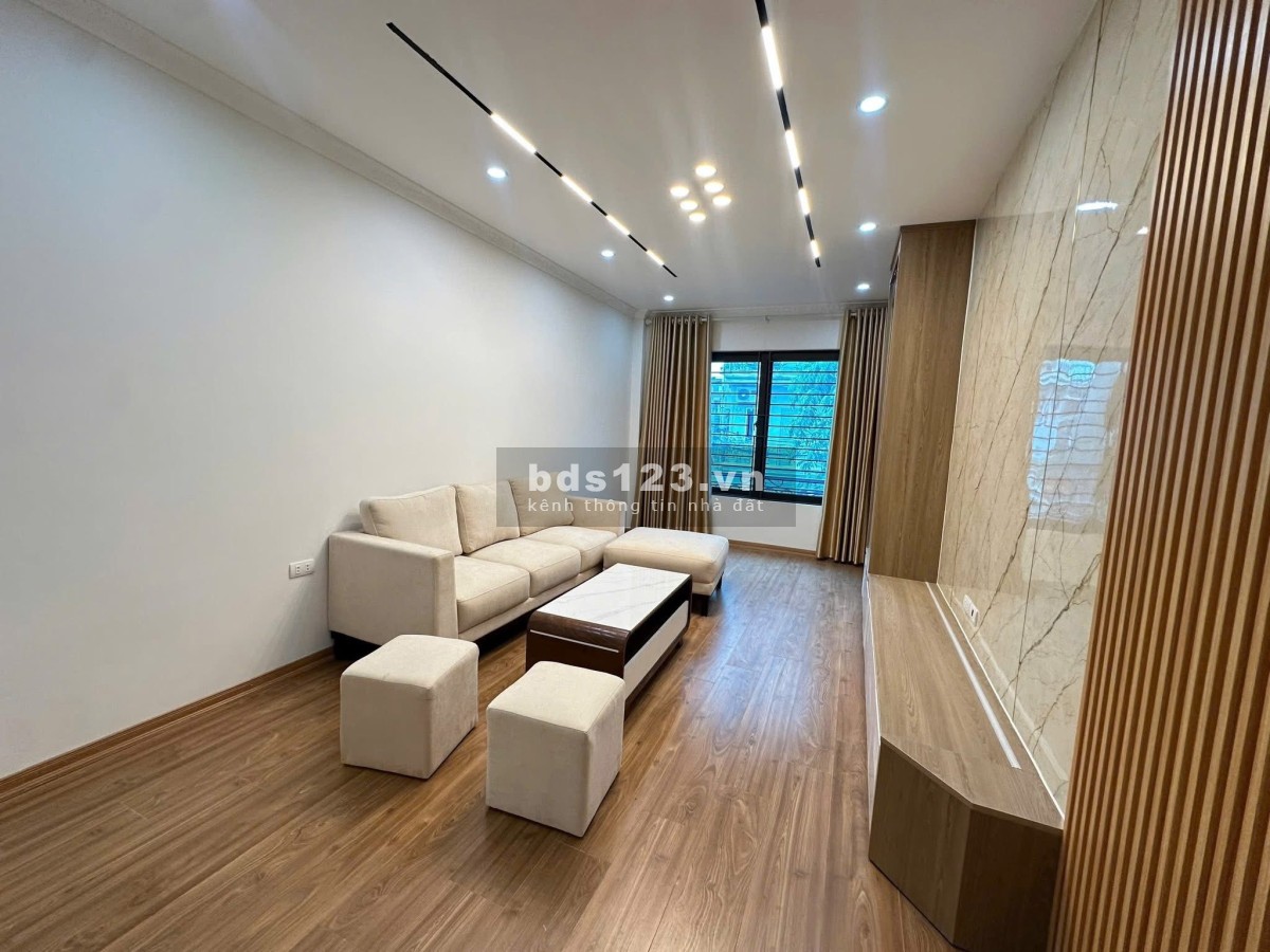 Bán nhà Xuân Phương Nam Từ Liêm lấy tiền làm ăn ô tô đỗ…