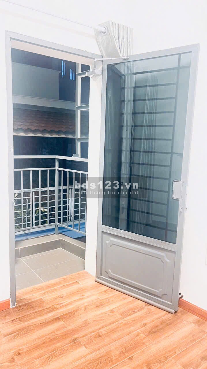Chính chủ bán nhà 1 lầu 1 sẹc tại Nguyễn Duy Trinh - Bình Trưng