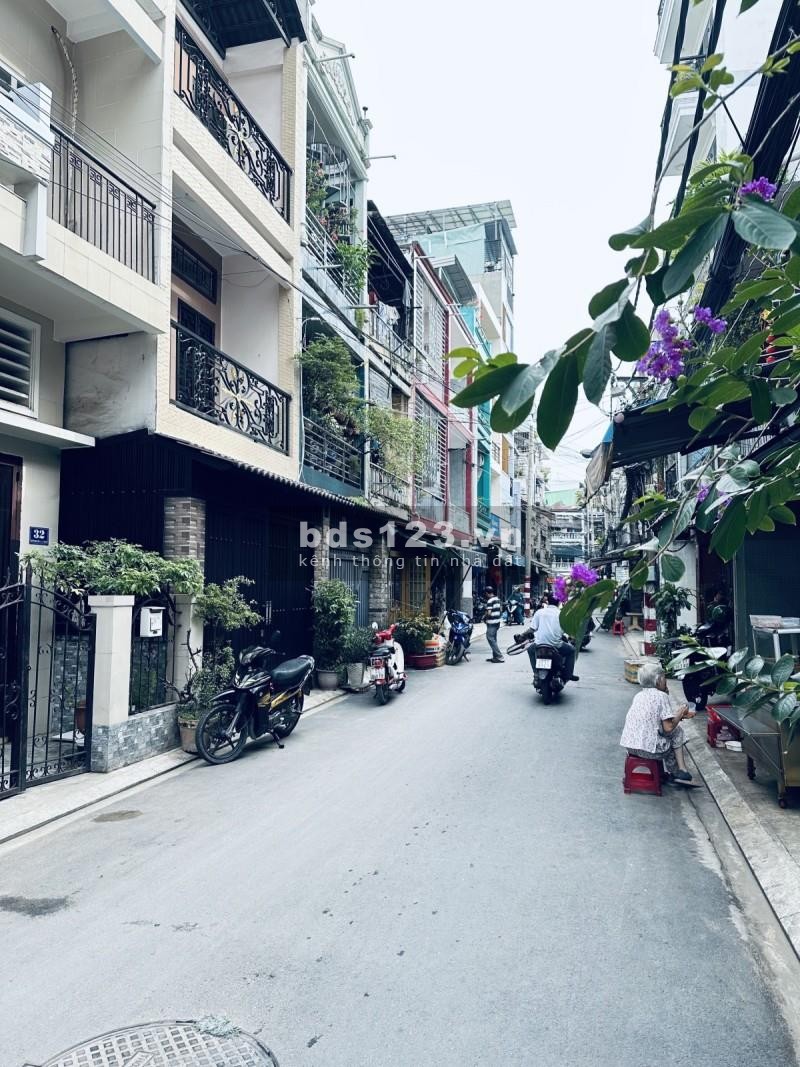 **Bán nhà mặt tiền 38 Nguyễn Thanh Tuyền, p2, Tân Bình; (4x17) 4…