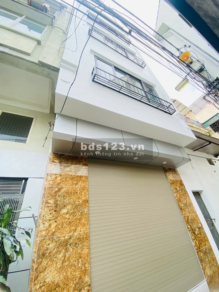 Chính chủ cần bán gấp nhà Việt Hưng