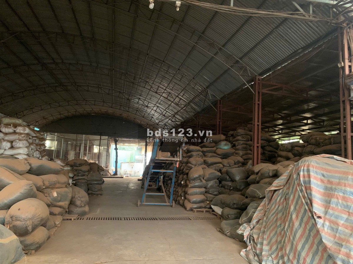 Việt Trì - Phú Thọ Cho Thuê Hoặc Bán Xưởng 3800m²