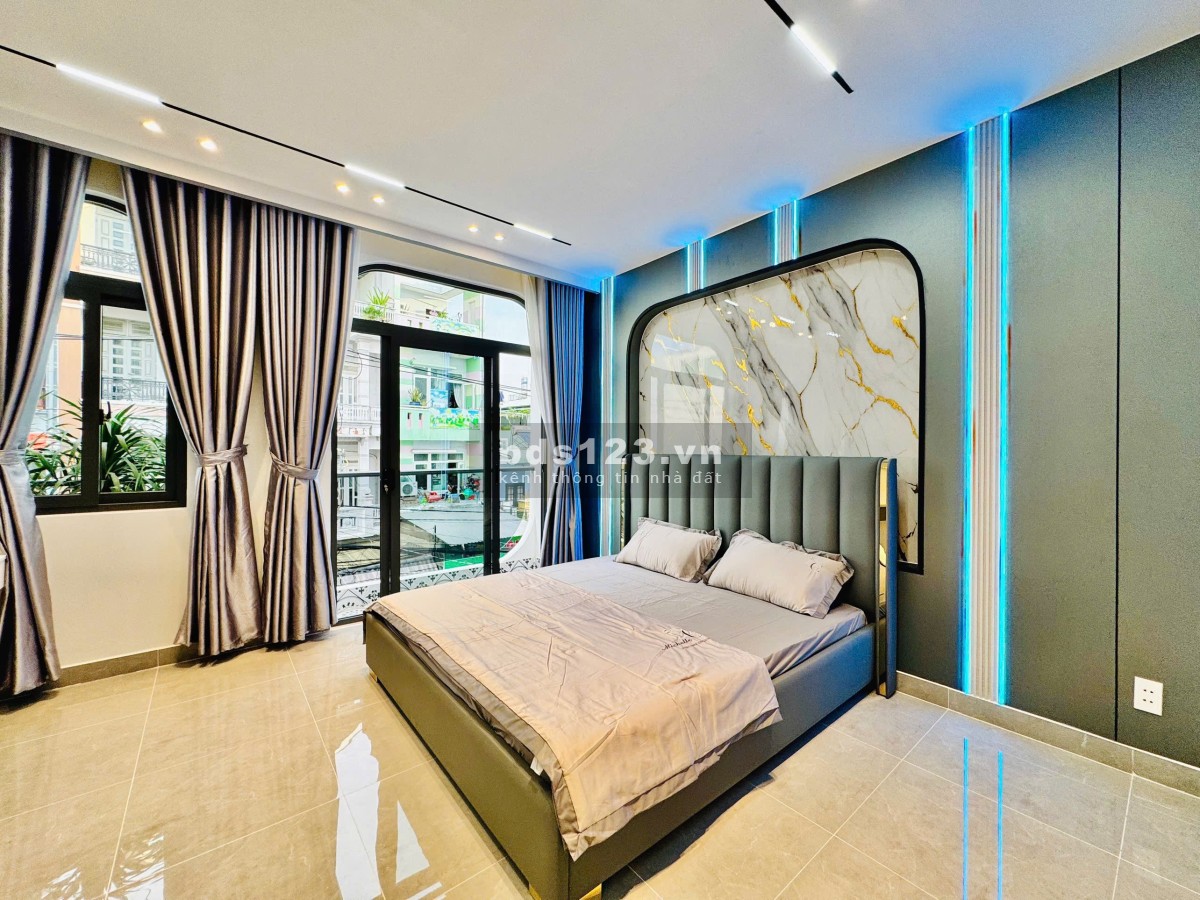 Bán Nhà Hẻm 8m Thông - Kinh Doanh Đa Ngành Nghề - 4.5m x 16m 3 Lầu - Phan Huy Ích, P.12, Gò Vấp