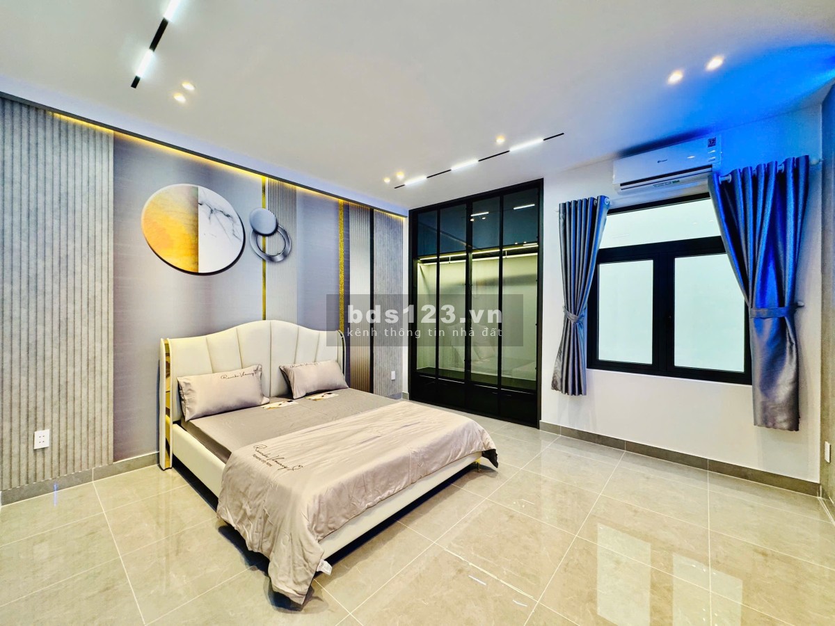 Bán Nhà Hẻm 8m Thông - Kinh Doanh Đa Ngành Nghề - 4.5m x 16m 3 Lầu - Phan Huy Ích, P.12, Gò Vấp