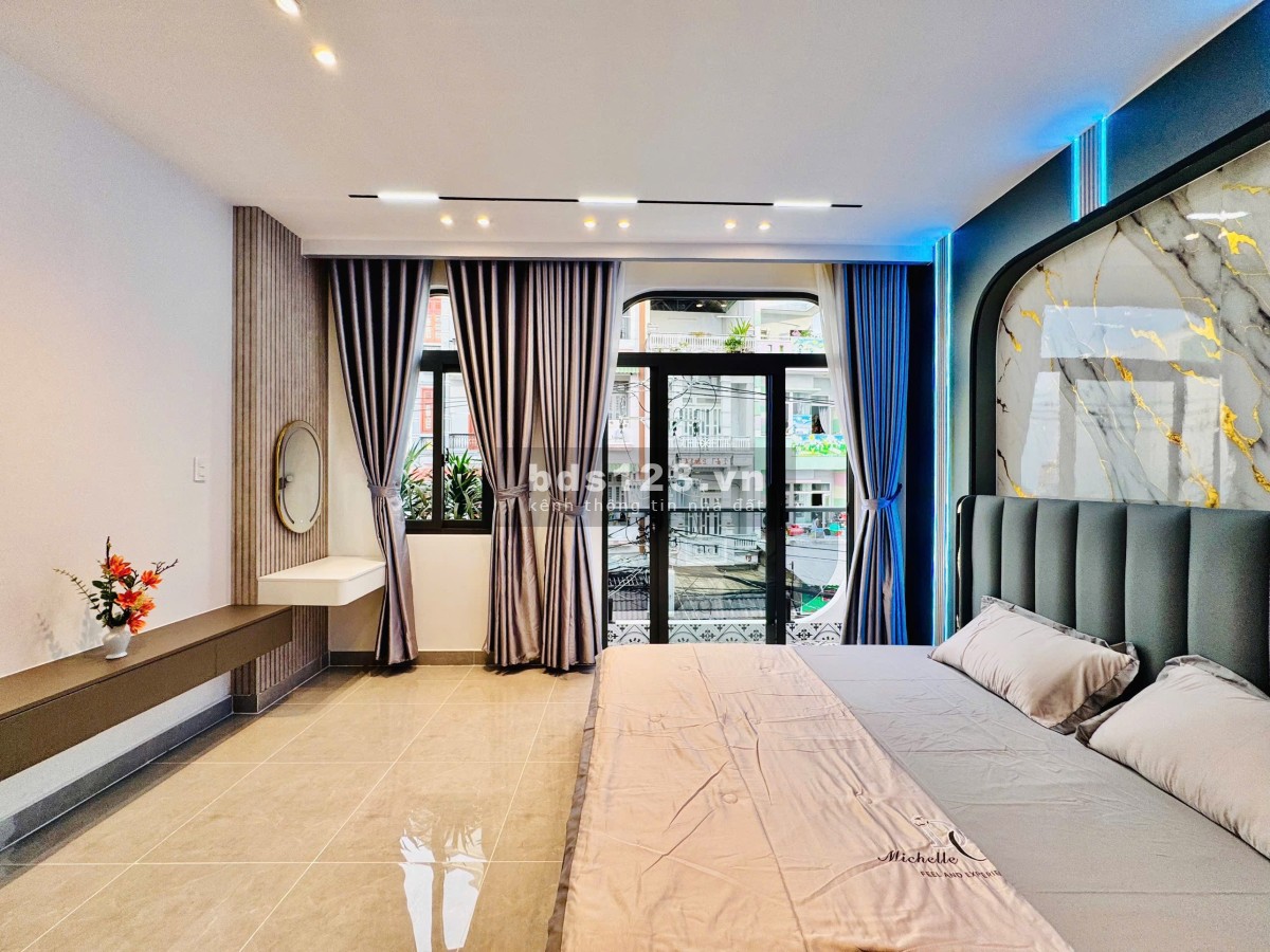 Bán Nhà Hẻm 8m Thông - Kinh Doanh Đa Ngành Nghề - 4.5m x 16m 3 Lầu - Phan Huy Ích, P.12, Gò Vấp