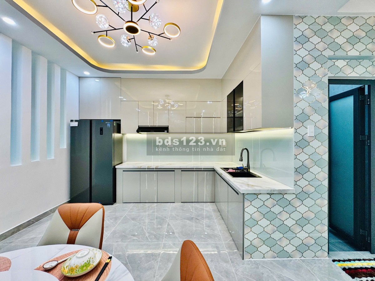 Bán Nhà Hẻm 8m Thông - Kinh Doanh Đa Ngành Nghề - 4.5m x 16m 3 Lầu - Phan Huy Ích, P.12, Gò Vấp