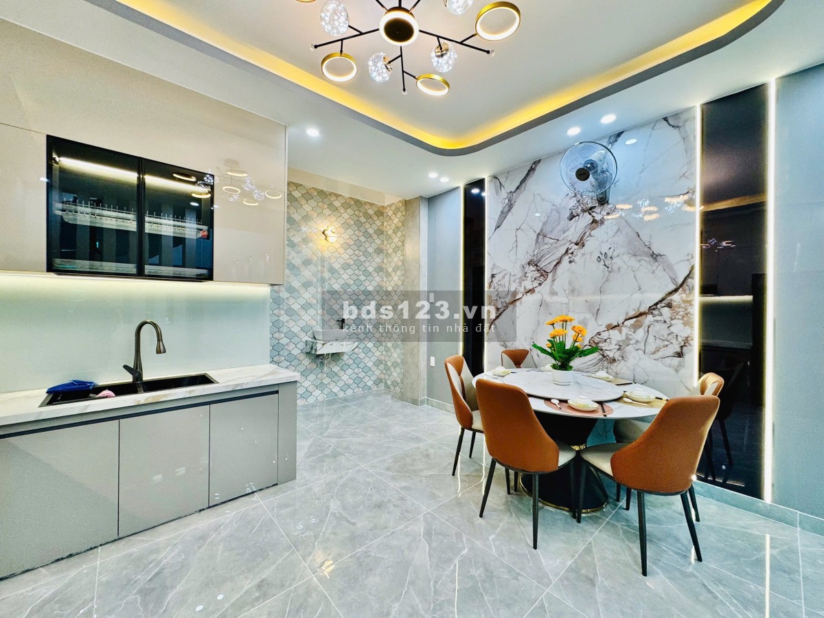 Bán Nhà Hẻm 8m Thông - Kinh Doanh Đa Ngành Nghề - 4.5m x 16m 3 Lầu - Phan Huy Ích, P.12, Gò Vấp