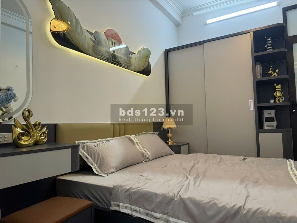 BÁN NHÀ Mỹ Đình 36m2 giá 7,95 tỷ