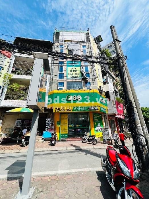 Nhà lô góc mặt phố Đê La Thành mặt tiền 4.5m giá 9 kinh doanh…