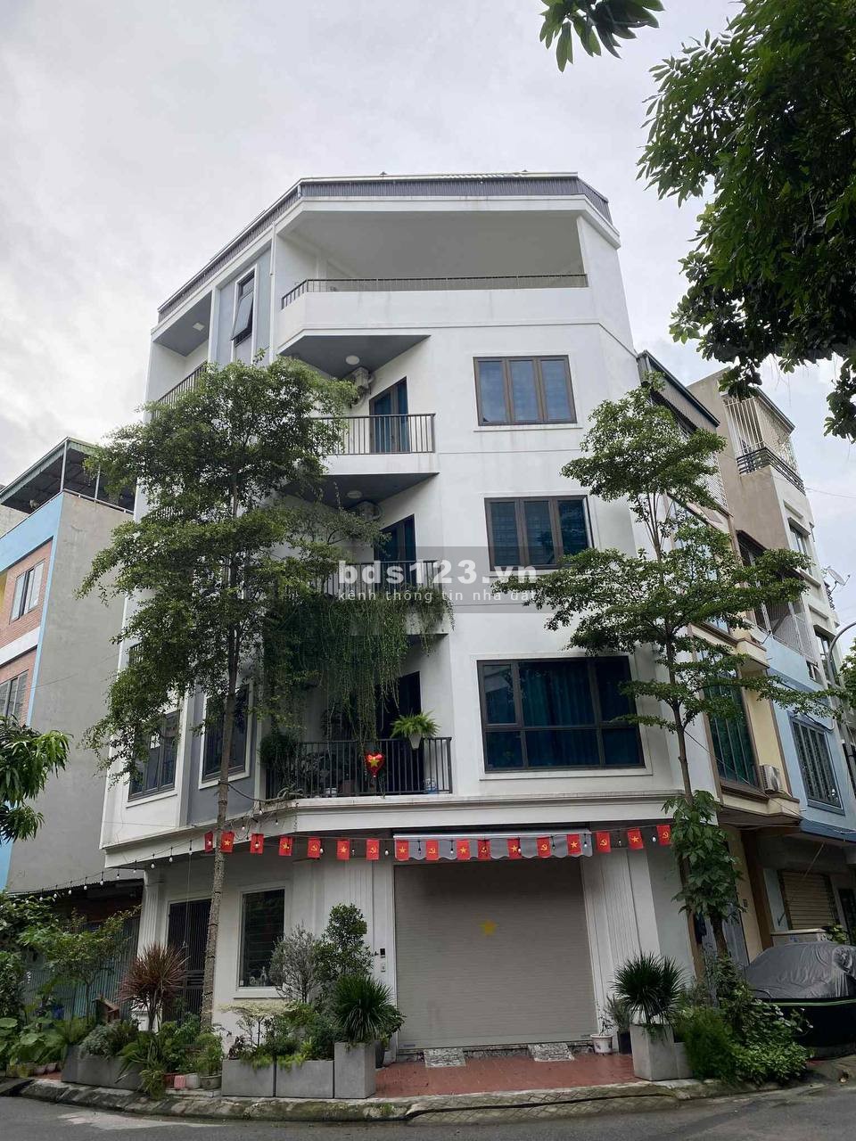 SỐC ! Nhà ở văn quán sao giá rẻ thế PHÂN LÔ, LÔ GÓC 3 MẶT…