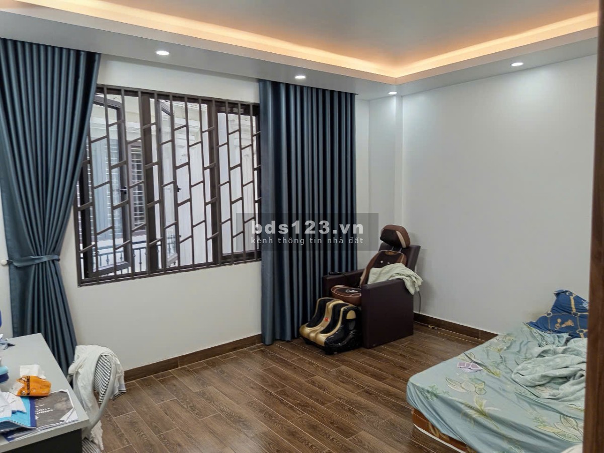 Bán Nhà 4 Tầng Độc Lập – Mặt Tiền Đẹp – Thiên Lôi,…