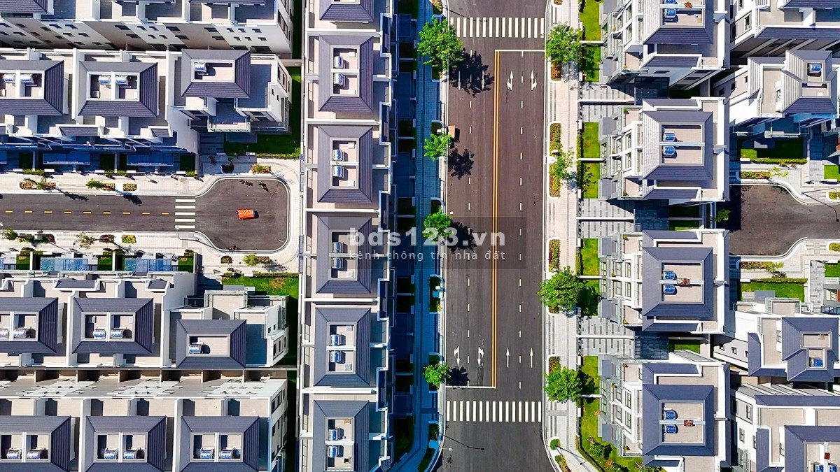 Biệt thự Sân Vườn - Quận 2 ( Hướng Đông Nam- View Sông)