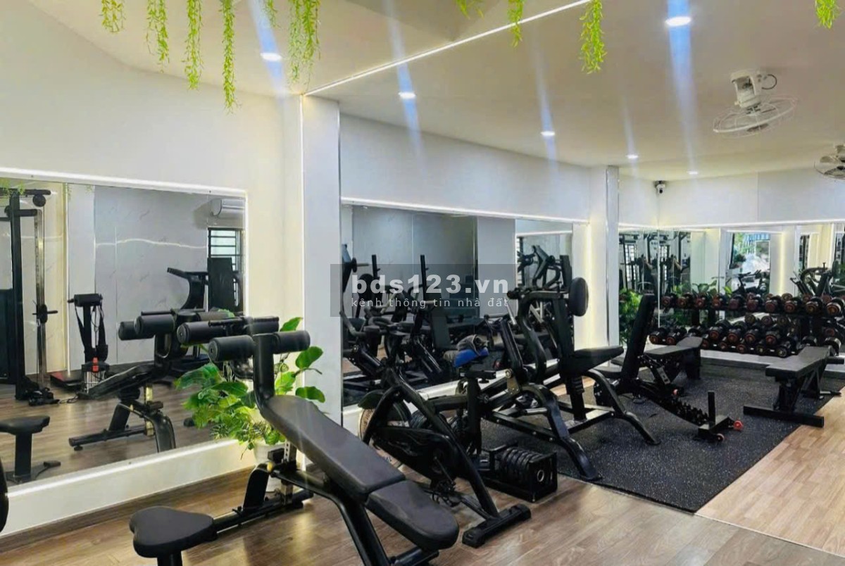 Bán Nhà Mặt Tiền Hoàng Văn Hoè – 2 Tầng – Khu Nam Việt Á…