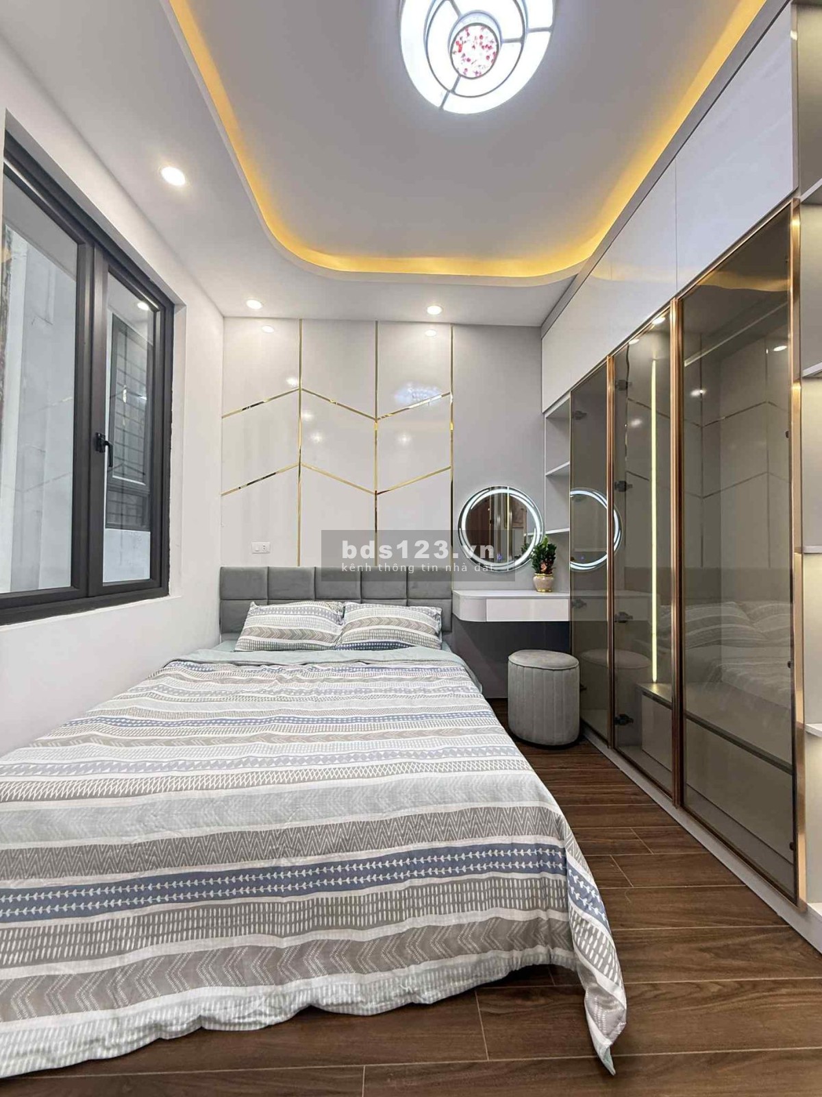Nhà đẹp trung tâm Đống Đa – 40m² - 9 tỷ - Ngõ thoáng gần ô tô