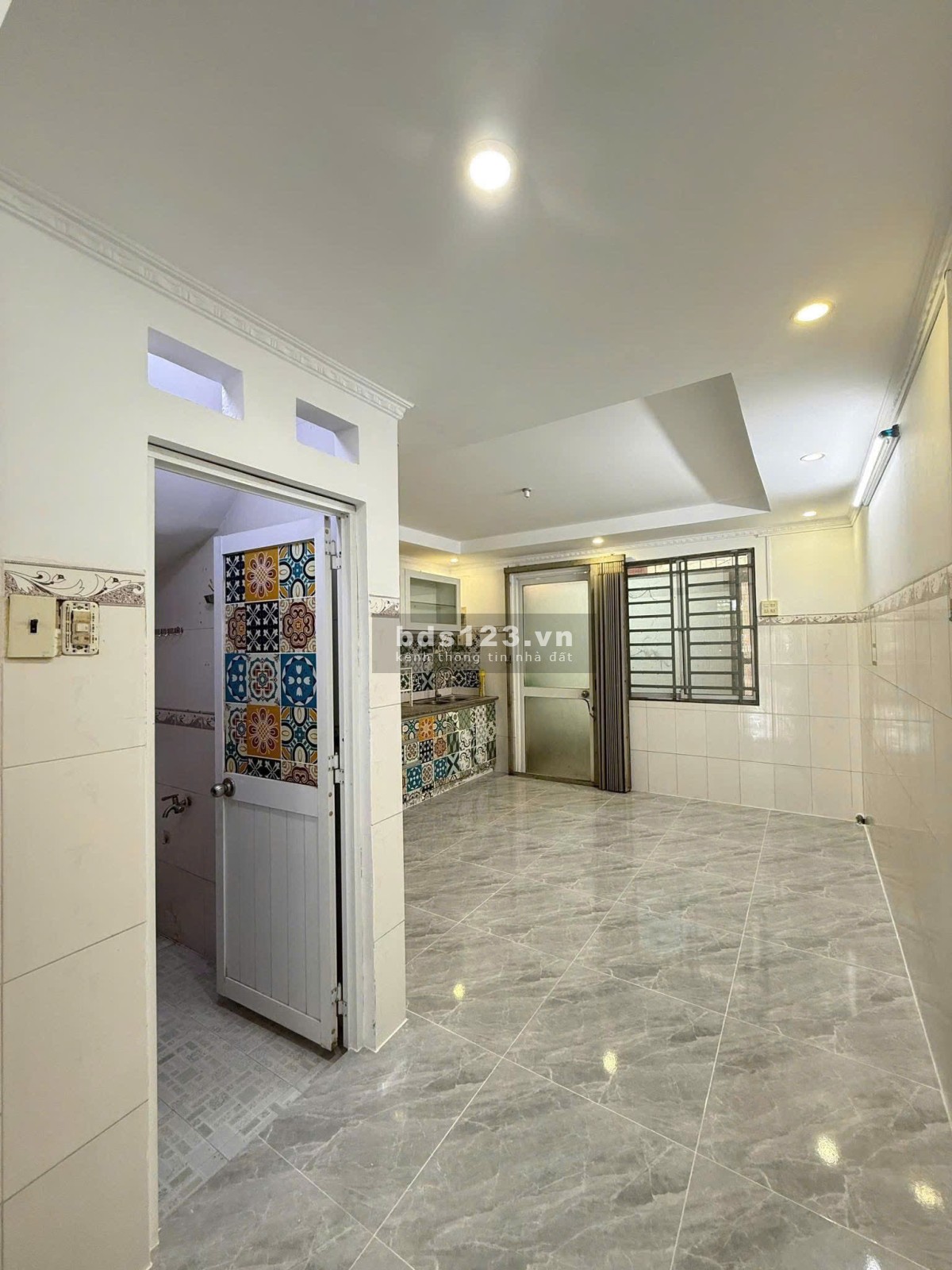 Cho thuê nhà mặt tiền đường số 30 kdc công ty 8 gần cây…