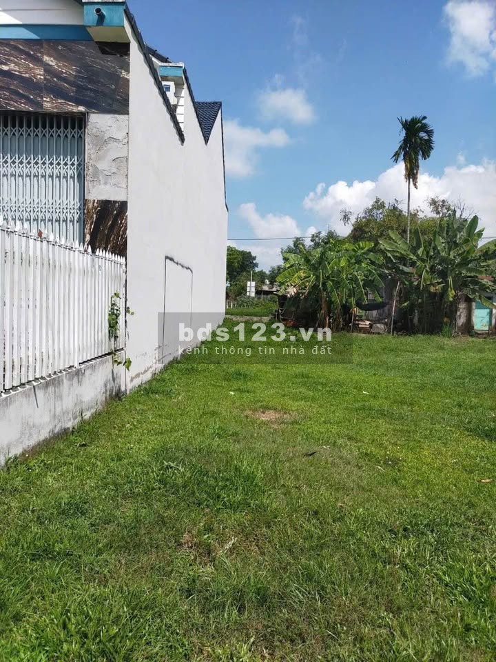 Chú 2 bán nhanh 700 triệu lô 147m² đất đẹp ở Thái Mỹ, Củ Chi