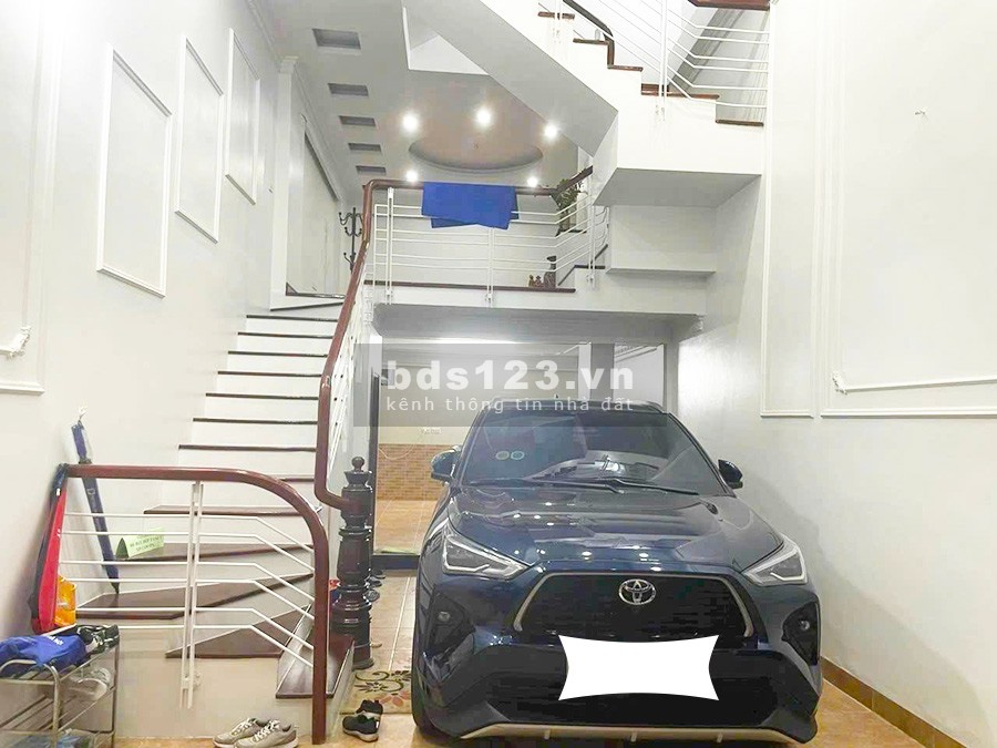 Bán nhà Thái Hà 4PN đẹp, ô tô vào nhà, ra mặt phố 20m, cho…