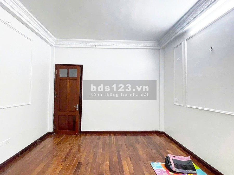 Bán nhà Thái Hà 4PN đẹp, ô tô vào nhà, ra mặt phố 20m, cho…