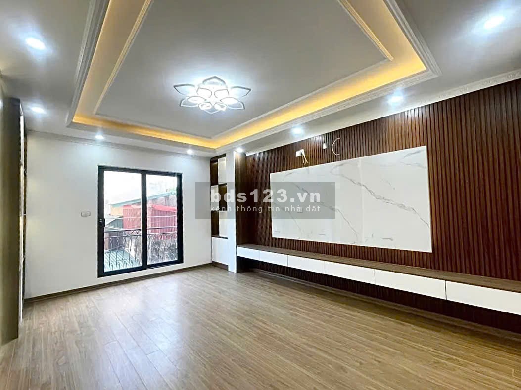 Bán nhà phân lô Ngọc Hồi – Ô tô ngủ trong nhà – 60m² thang…