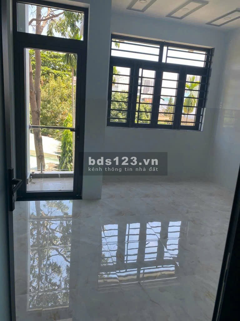 Nhà 4 Tầng Có Thang Máy - Lê Văn Quới, Sát Tân Phú ( 7 Tỷ )