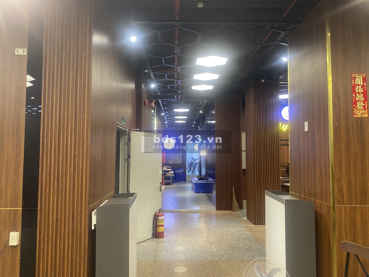 Cho Thuê / Sang nhượng nhà hàng - karaoke Tây Đô