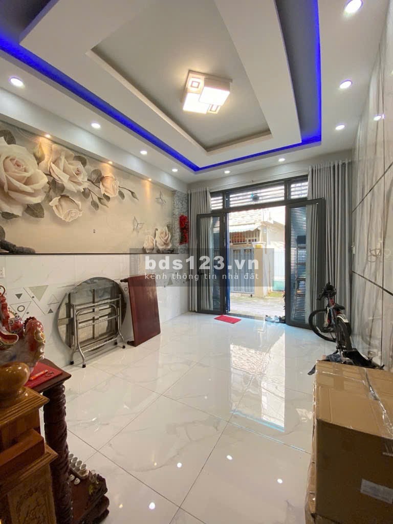 Bán nhà 3 tầng Hương Lộ 2, P. Bình Trị Đông A, Q. Bình Tân.