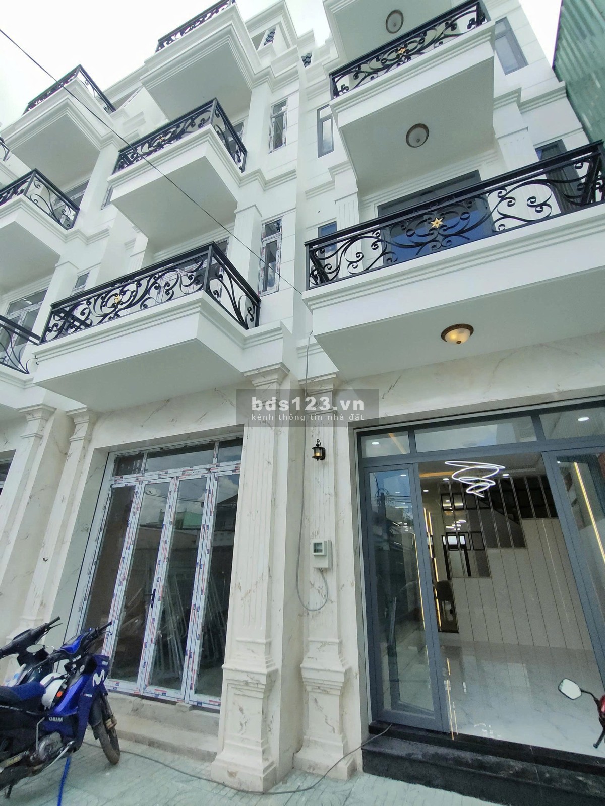 Nhà mặt tiền 4 tầng Bình Tân – Gần Aeon, chiết khấu lên…