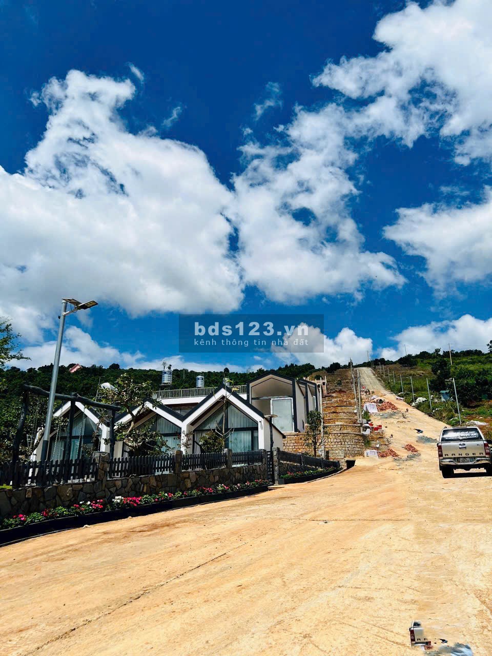 Hot hot! Sẵn sổ, view săn mây siêu đẹp