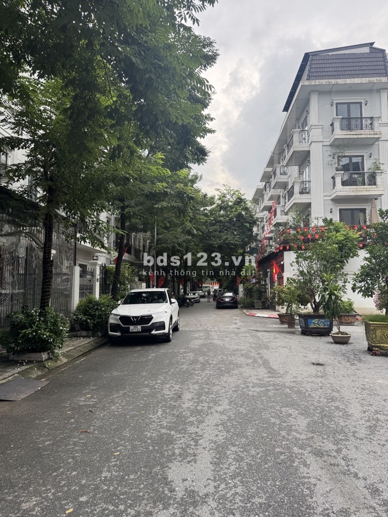 Khu Đô Thị Đại Kim 64m, 5 Tầng, Vừa Ở Vừa Kinh Doanh Sầm Uất