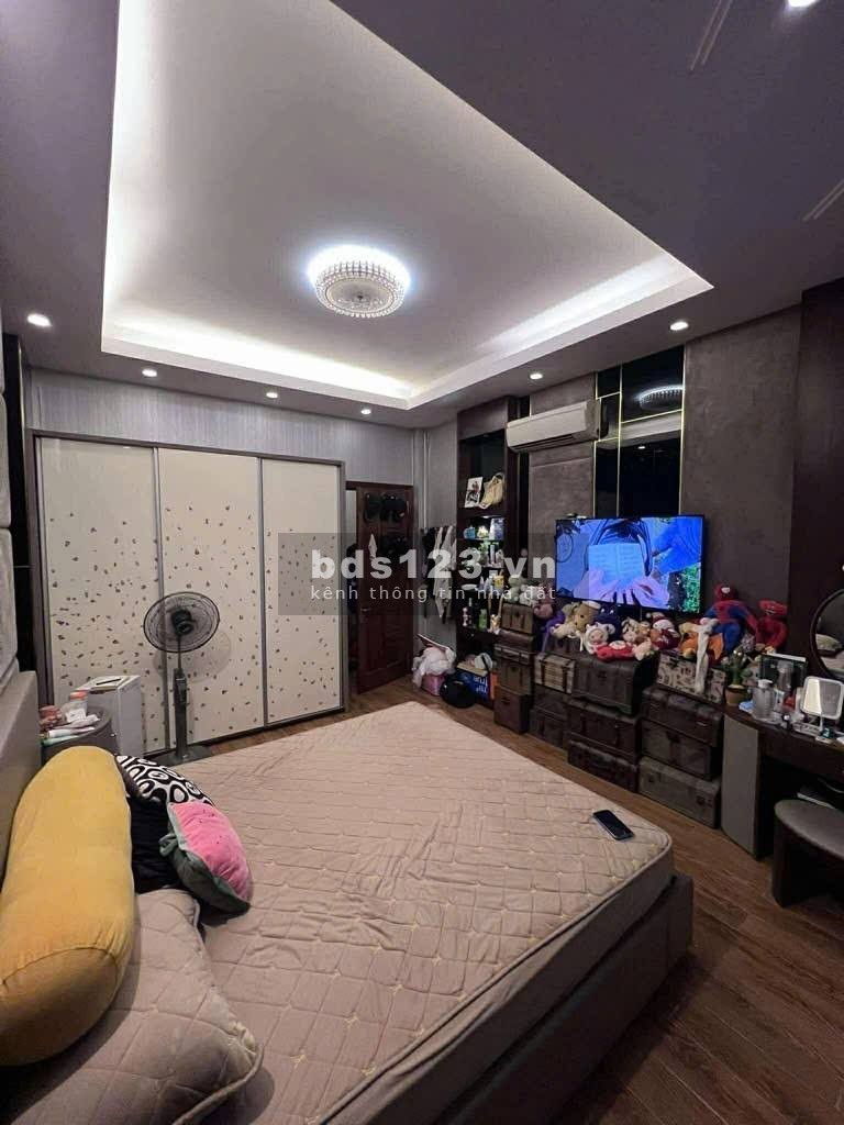 sốc ! nhà Ngô Thì Nhậm Hà Đông 60m2 mt 6.3m giá hơn 10 tỷ lô…