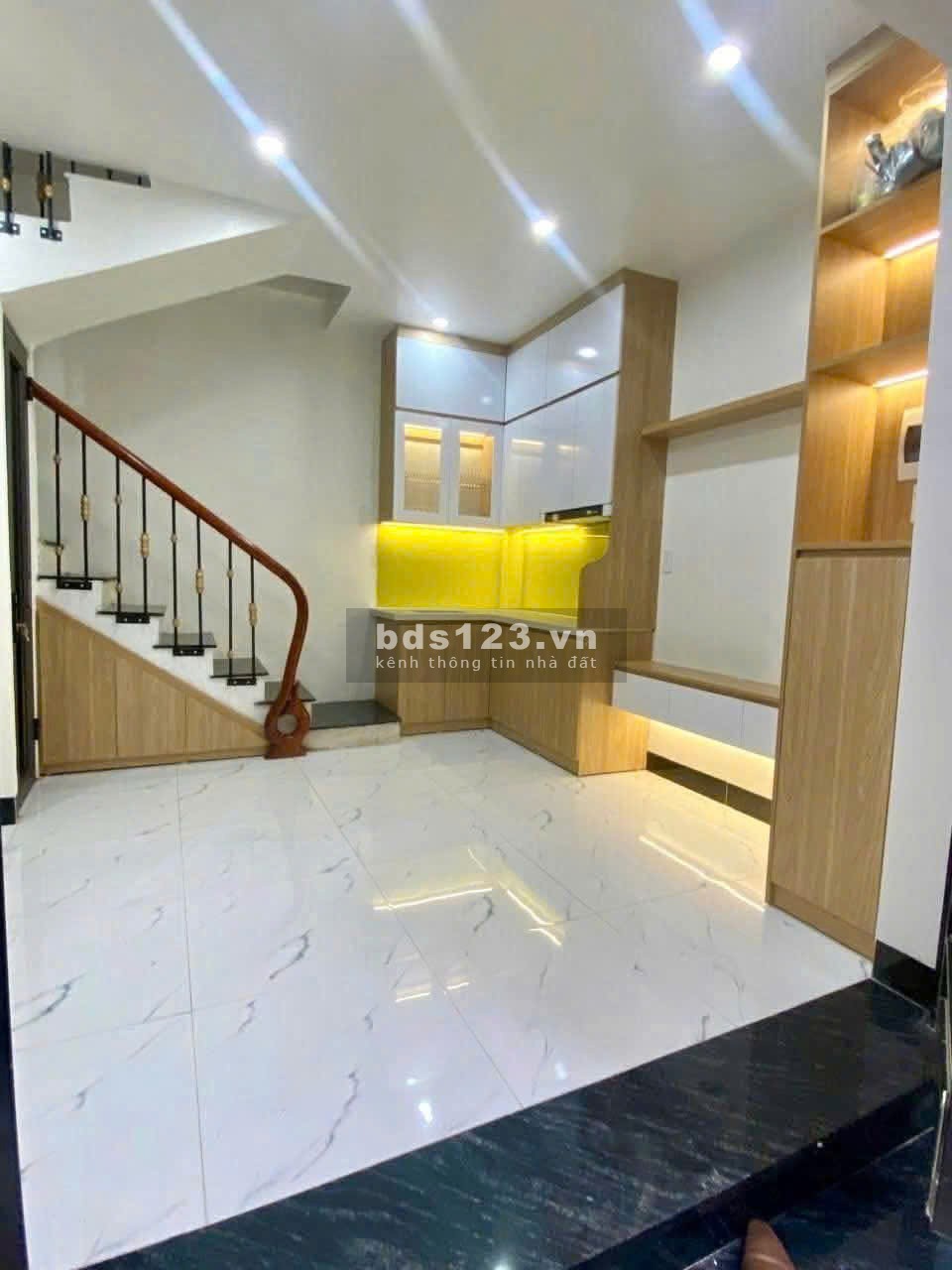 Nhà đẹp trung tâm quận Hà Đông, 5 tầng mới tinh