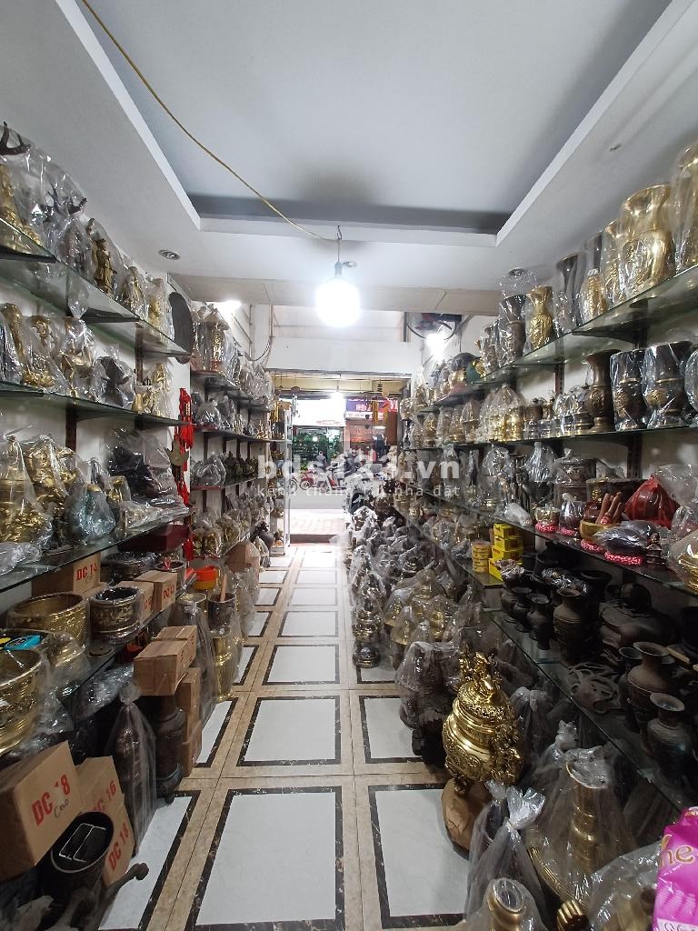 Bán Nhà Mặt Phố Hoàng Hoa Thám – 22m² – Giá Nhỉnh 7.6 Tỷ…