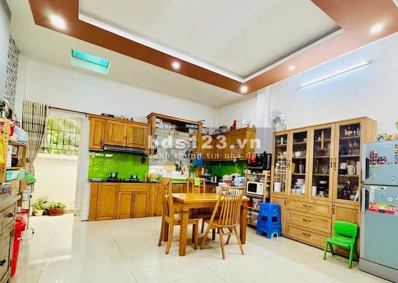 Nhà mặt tiền đường D2, sát Man Thiện, Tăng Nhơn Phú A, DT…