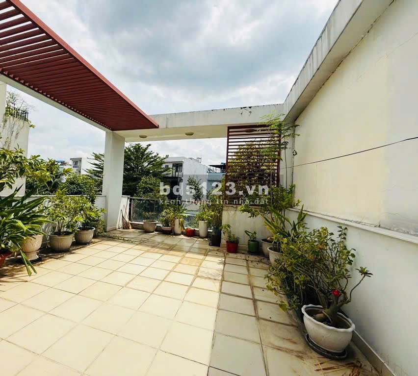 Nhà mặt tiền đường D2, sát Man Thiện, Tăng Nhơn Phú A, DT…