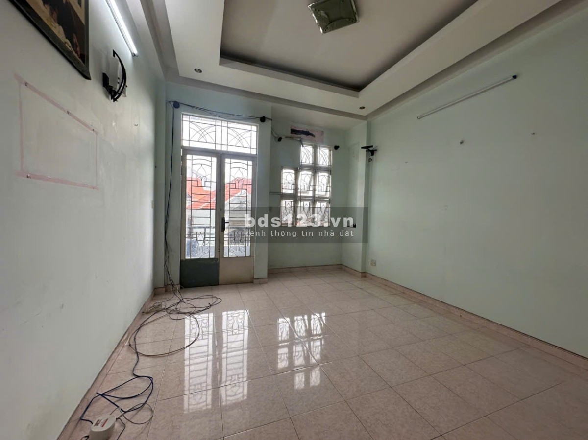 Cho thuê nhà 4 tầng 5PN 4x16m KDC Tạ Quang Bửu – văn…