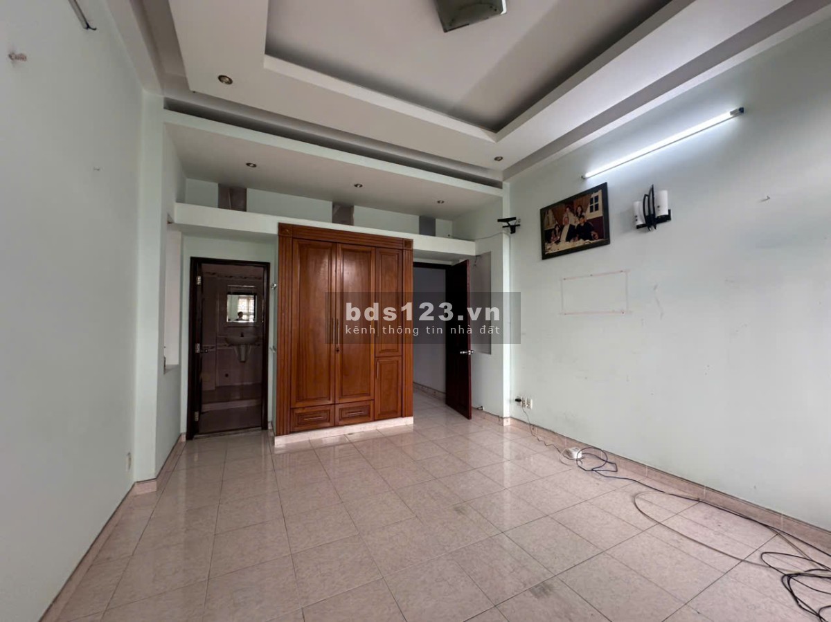 Cho thuê nhà 4 tầng 5PN 4x16m KDC Tạ Quang Bửu – văn…