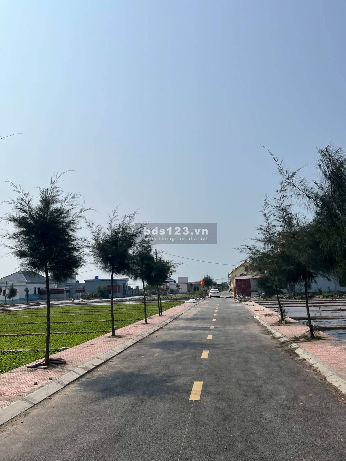 CẦN BÁN - chỉ 1 tỉ đồng 100m2 TT.Quất Lâm