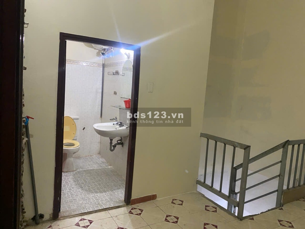 Tìm người ở ghép BAO ĐIỆN NƯỚC ngay Nguyễn Duy Dương P9 Q5