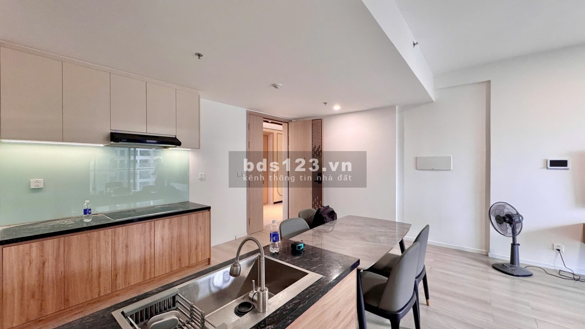 Bán căn hộ 70m2 - 2PN 2WC Lumiere Boulevard Vinhome grand park