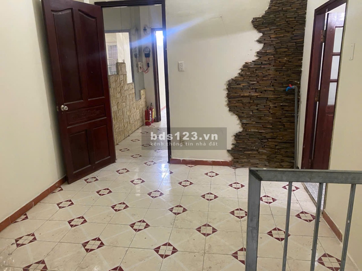 Tìm người ở ghép BAO ĐIỆN NƯỚC ngay Nguyễn Duy Dương P9 Q5