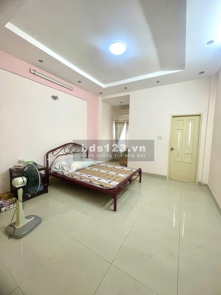 GÓC 2 mặt tiền kinh doanh 34m2 chỉ 6 tỷ05Đag cho thuê 10tr/tháng