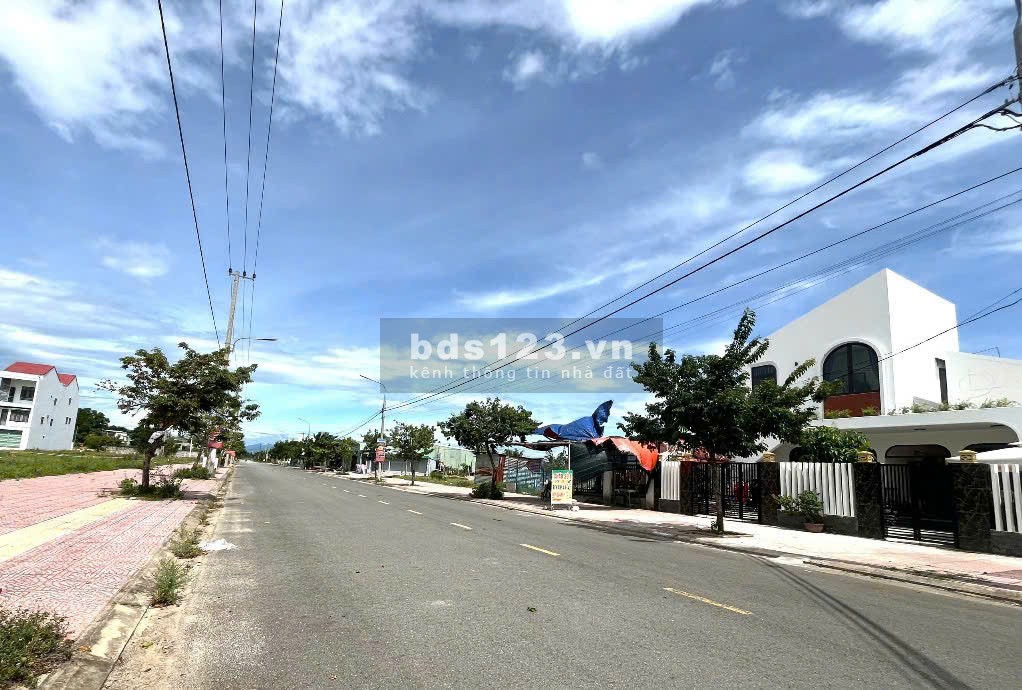 Đất Nền Đà Nẵng Mặt Tiền 150m2 gần bãi biển - Phong thủy…
