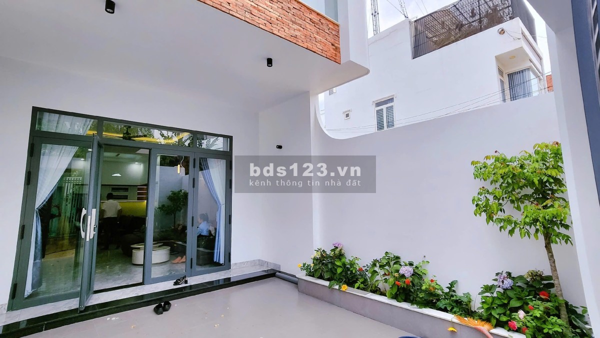 Kẹt tiền bán gấp ngôi nhà tâm huyết 100m2 KDC An Phú Tây -…