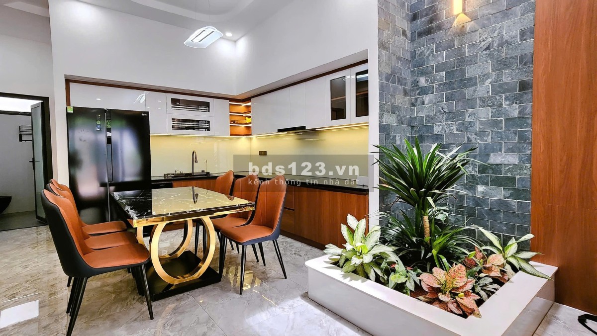 Kẹt tiền bán gấp ngôi nhà tâm huyết 100m2 KDC An Phú Tây -…