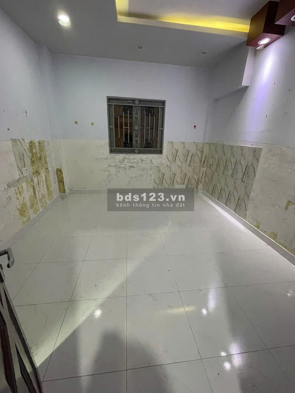 Chính chủ cần bán nhà hẻm rộng 2 mặt tiền giá tốt nhất…