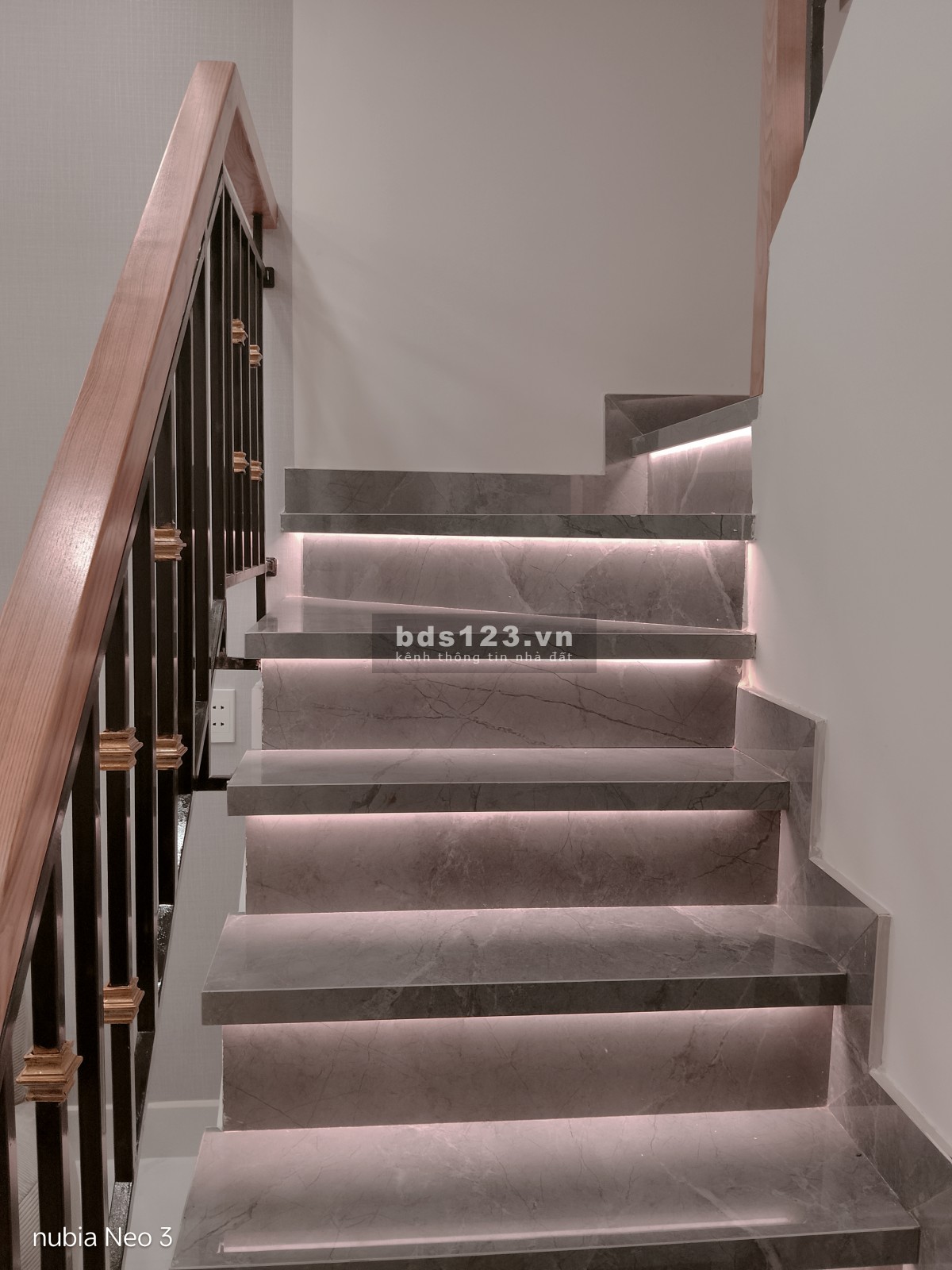 Bán nhà nở hậu 3.8m, thiết kế tối giản, full nội thất – giá chỉ 5.3 tỷ